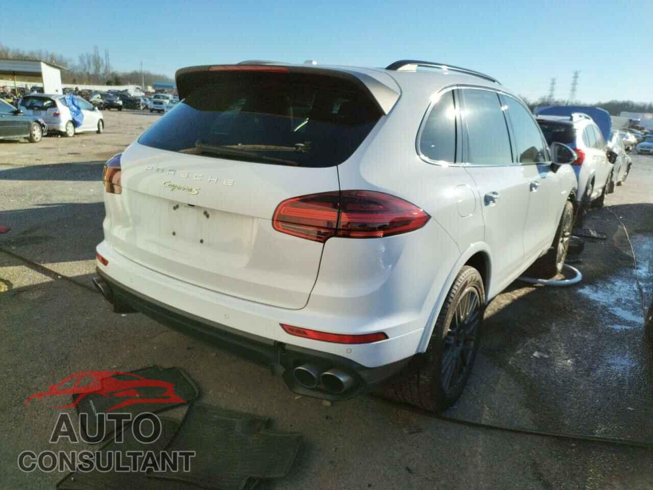 PORSCHE CAYENNE 2017 - WP1AE2A27HLA75742