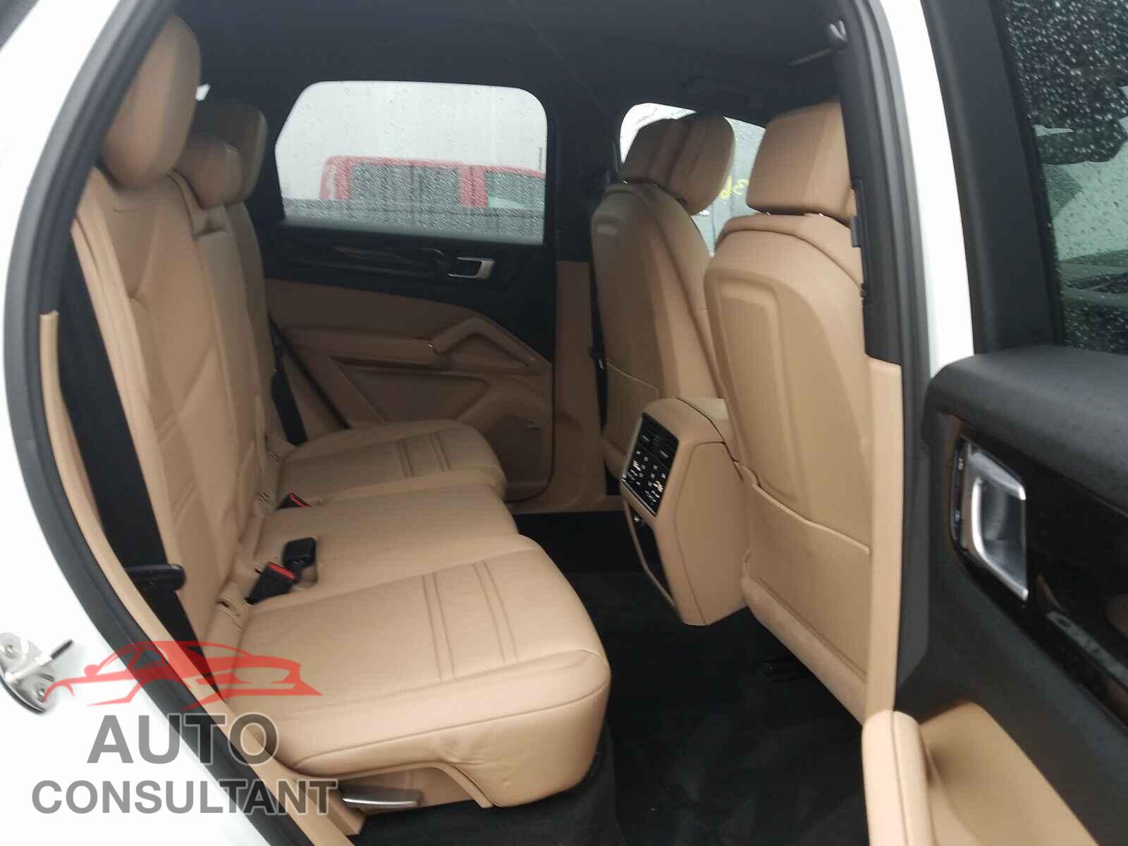 PORSCHE CAYENNE 2019 - WP1AA2AY8KDA06978