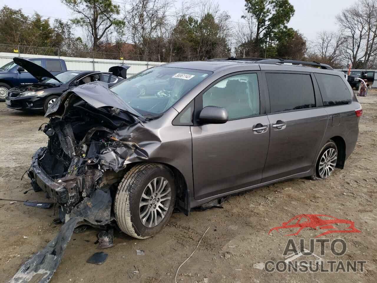 TOYOTA SIENNA 2018 - 5TDYZ3DC1JS934357