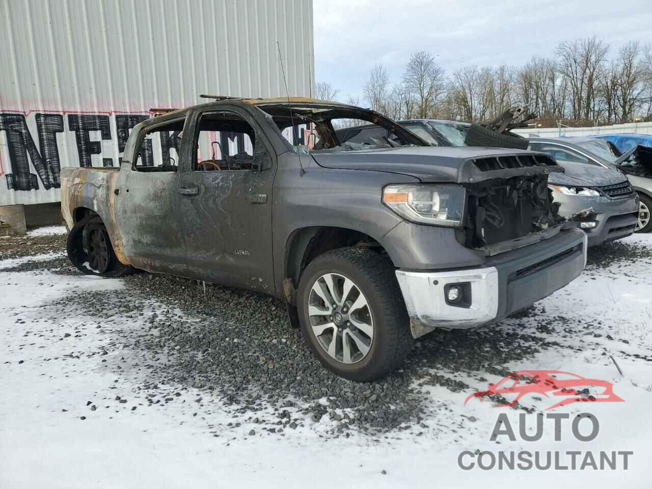 TOYOTA TUNDRA 2018 - 5TFHY5F10JX679091