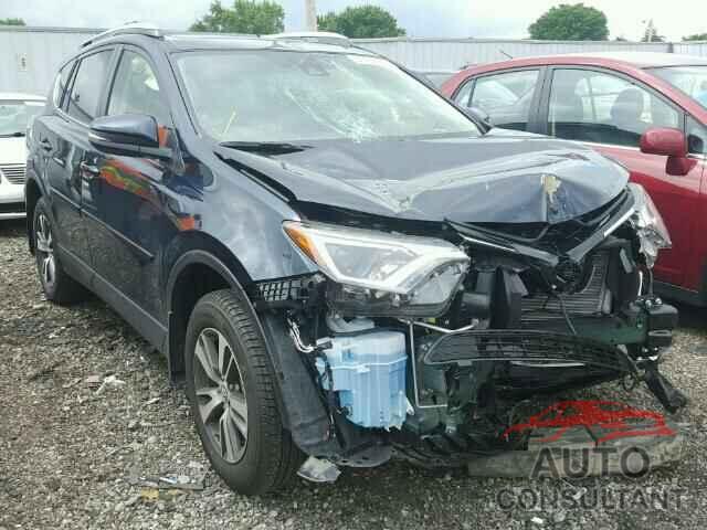 TOYOTA RAV4 2017 - JTMRFREV6HJ105890