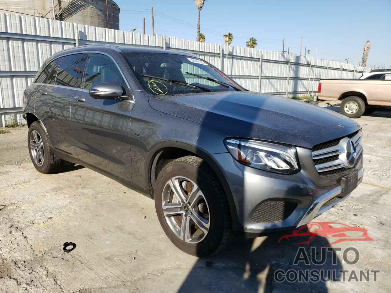 MERCEDES-BENZ GLC-CLASS 2019 - WDC0G5EB4KF545261