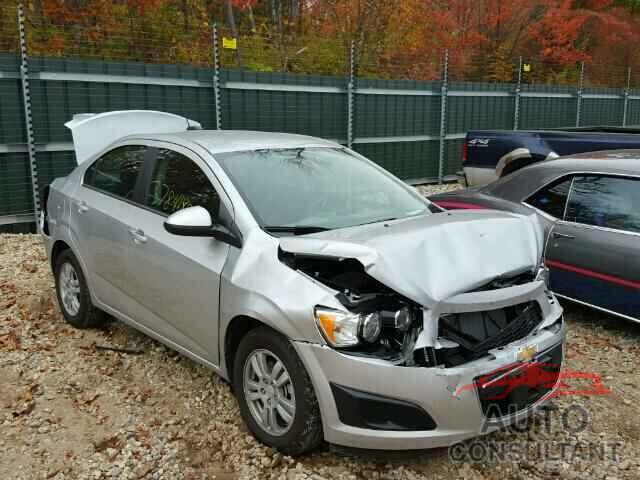 CHEVROLET SONIC 2016 - 1G1JC5SH7G4169973