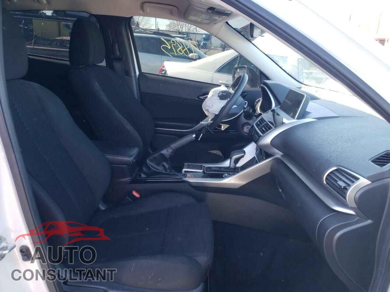 MITSUBISHI ECLIPSE 2019 - JA4AT4AA8KZ000539