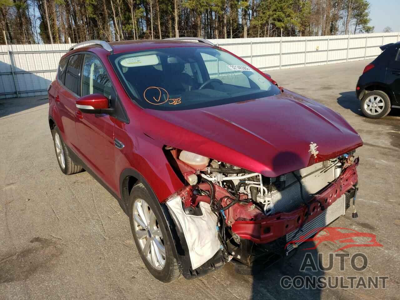 FORD ESCAPE 2018 - 1FMCU0J90JUA66200