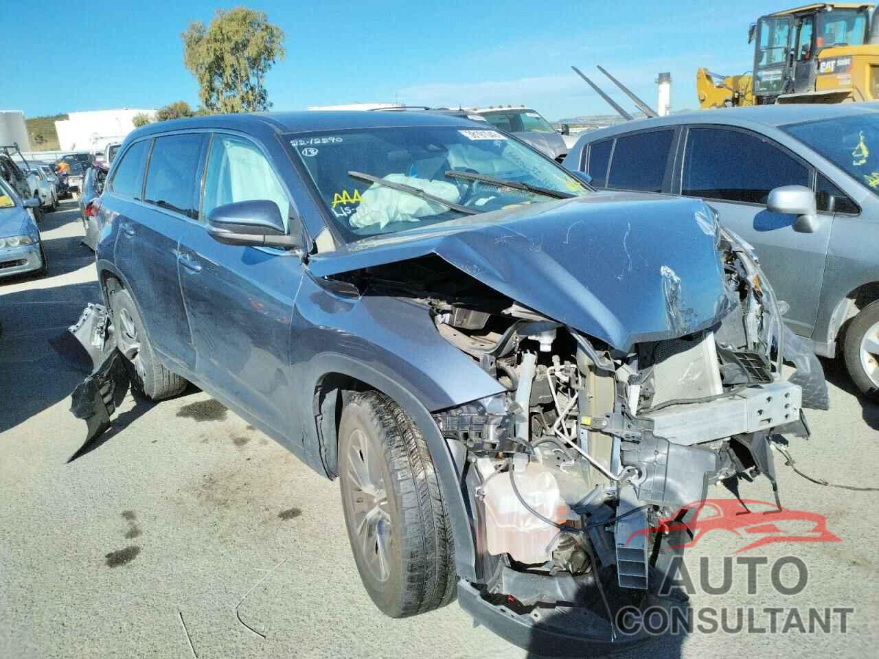 TOYOTA HIGHLANDER 2018 - 5TDZARFH6JS040779