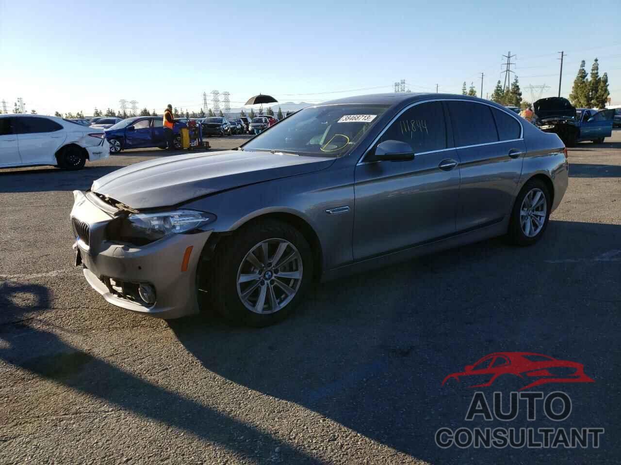 BMW 5 SERIES 2016 - WBA5A5C50GD526295