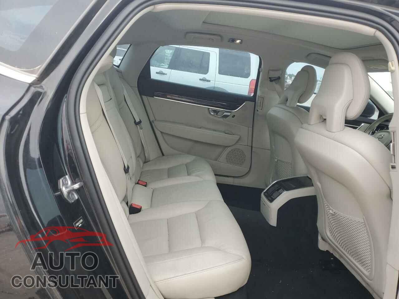 VOLVO S90 2018 - LVY982AK2JP025298