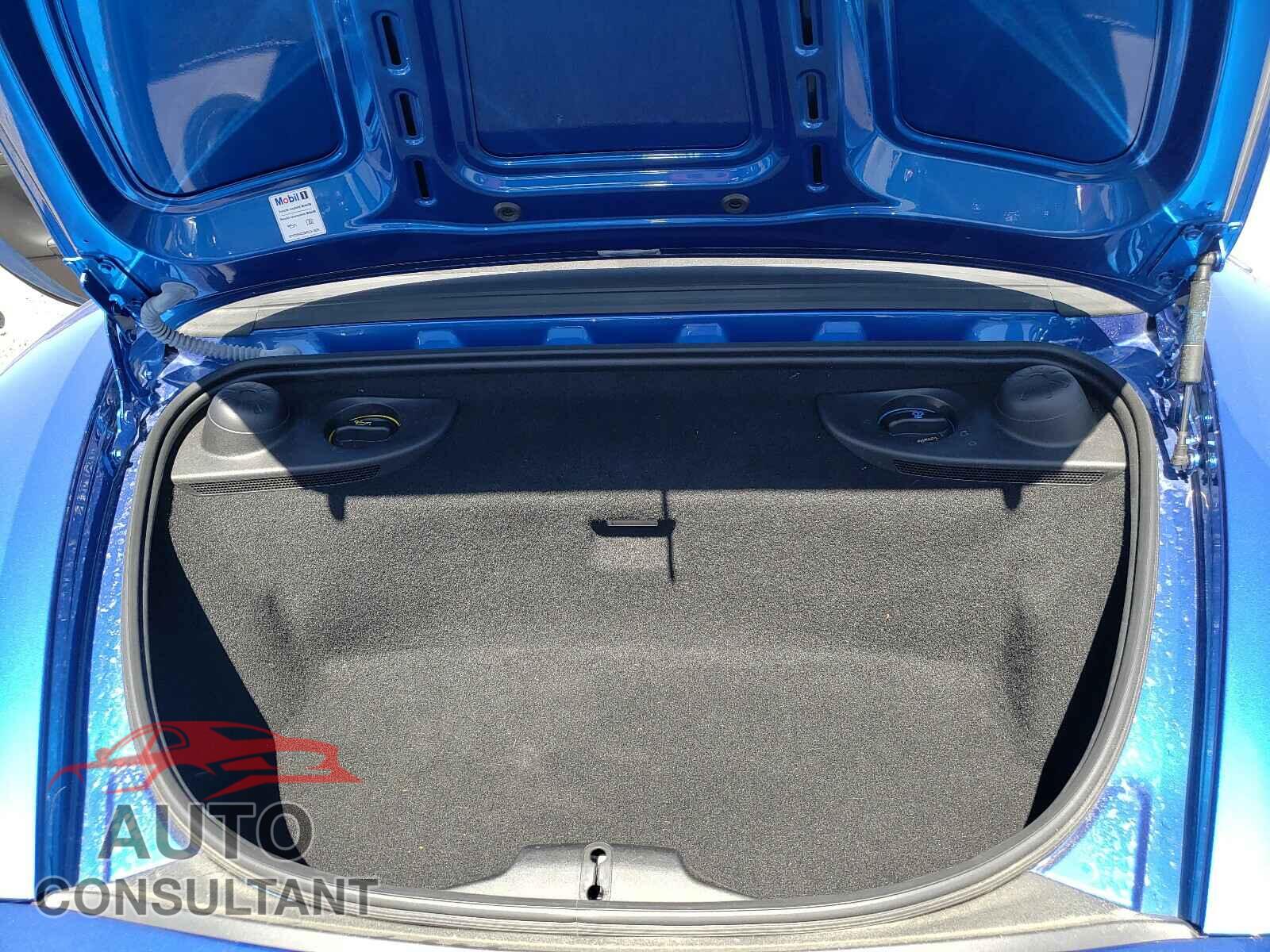 PORSCHE BOXSTER 2017 - WP0CB2A84HS240885