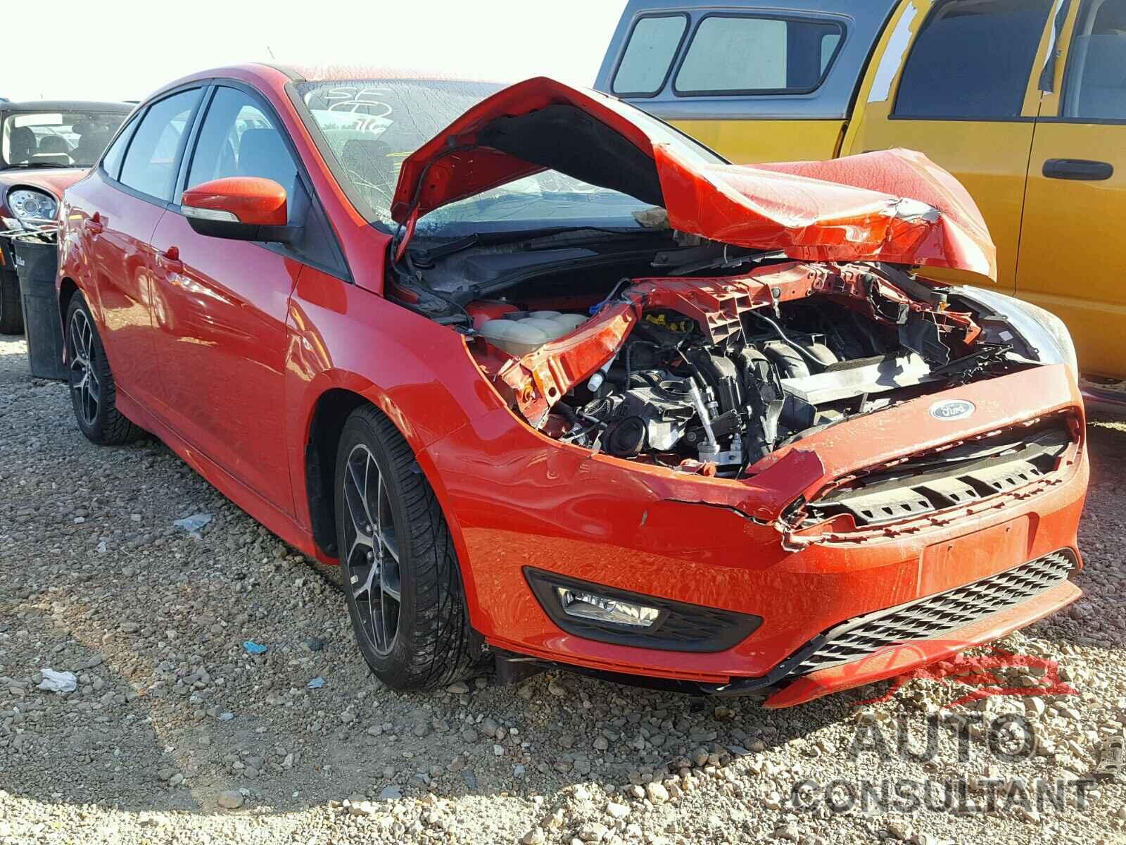 FORD FOCUS 2015 - 1FADP3F28FL357219