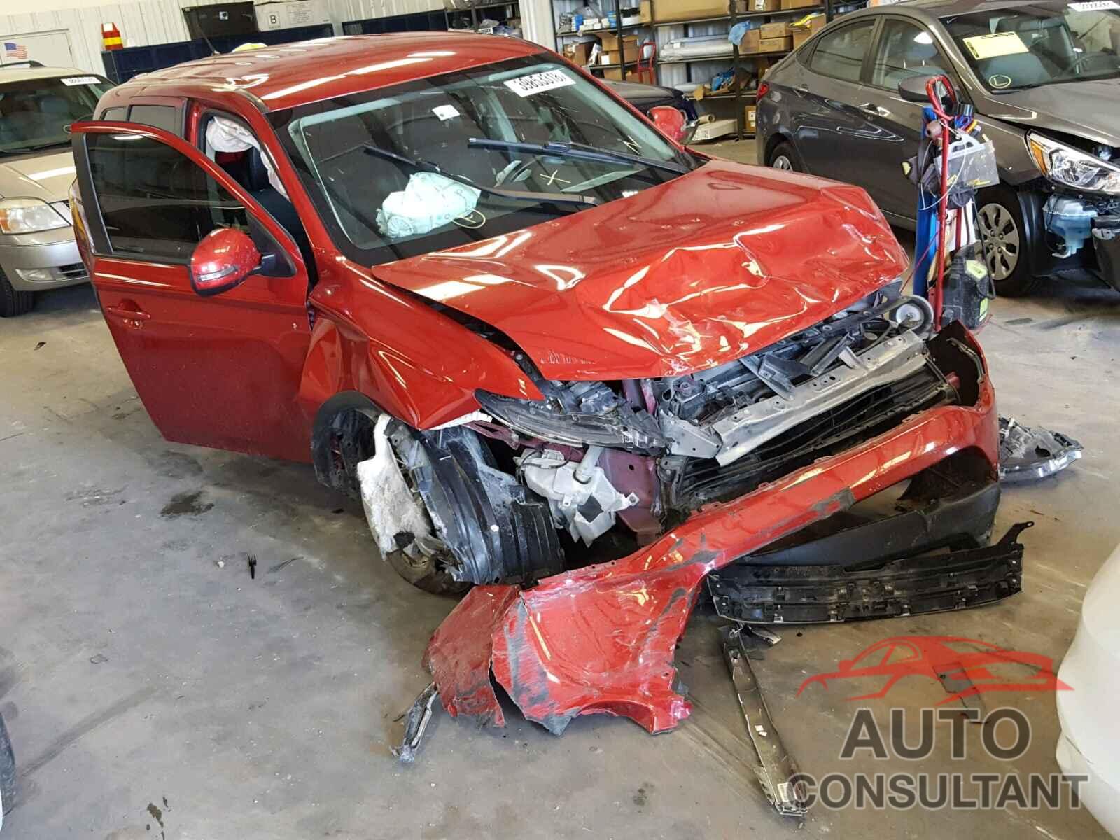 MITSUBISHI OUTLANDER SE 2015 - JA4AD3A33FZ009020