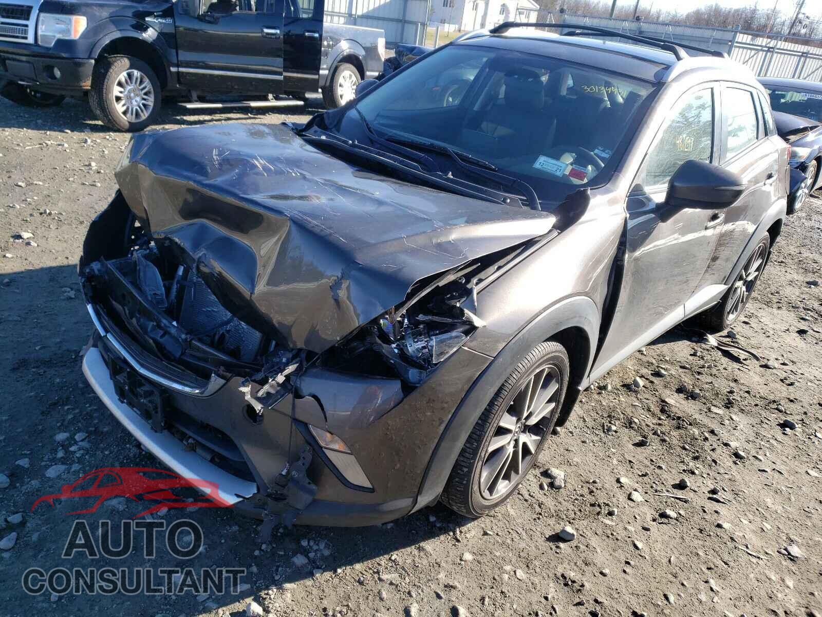 MAZDA CX-3 2017 - JM1DKFC71H0141663