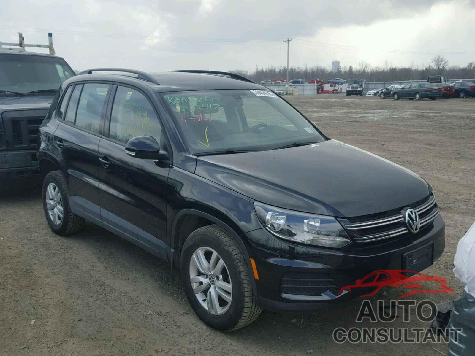 VOLKSWAGEN TIGUAN 2016 - WVGBV7AX2GW612203