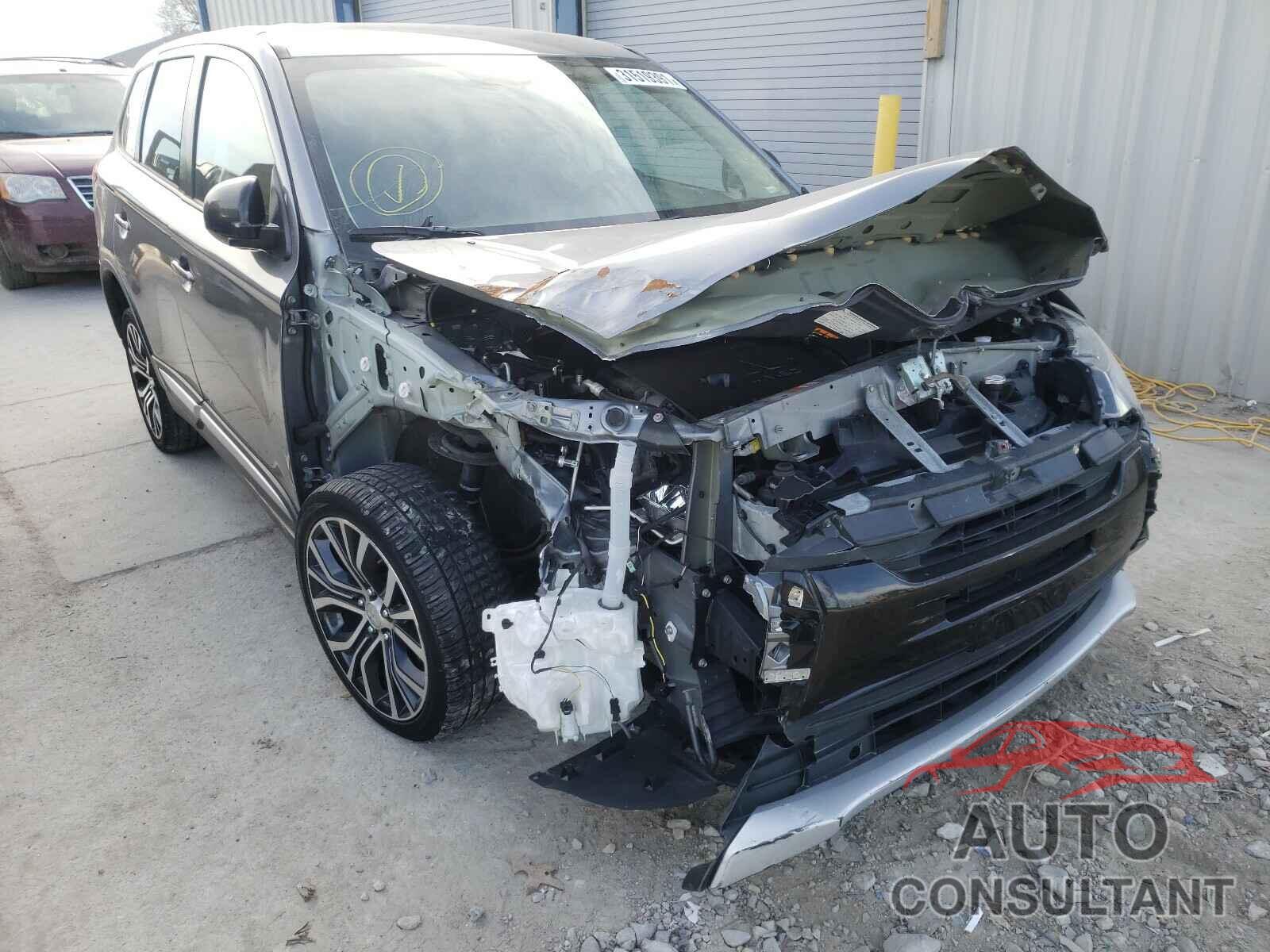 MITSUBISHI OUTLANDER 2018 - 4S4BTACC5L3127160