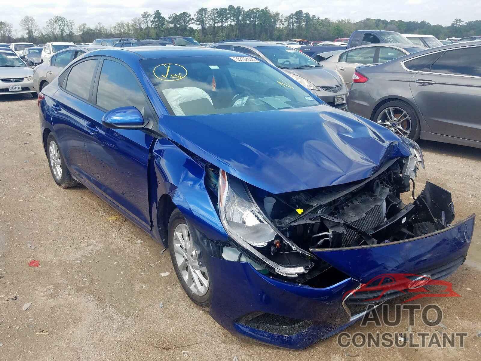 HYUNDAI ACCENT 2018 - 1N4BL4CV0MN412173