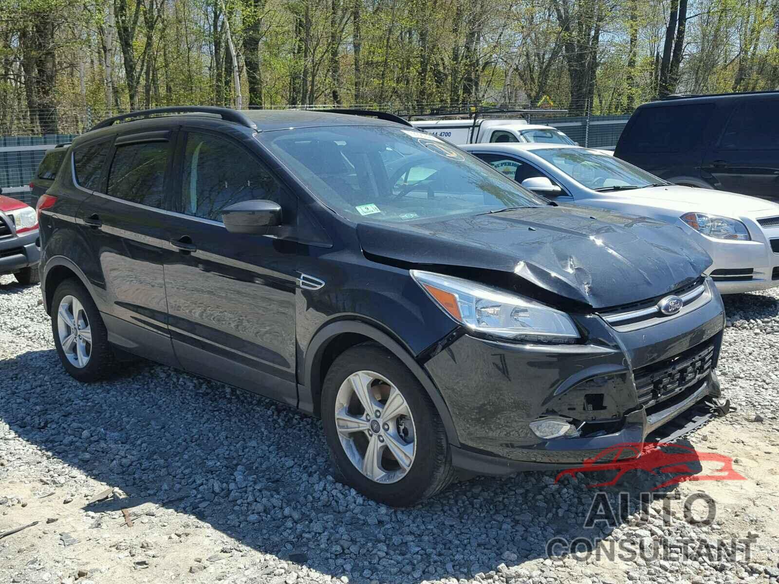 FORD ESCAPE 2015 - 1FMCU9GXXFUB99807