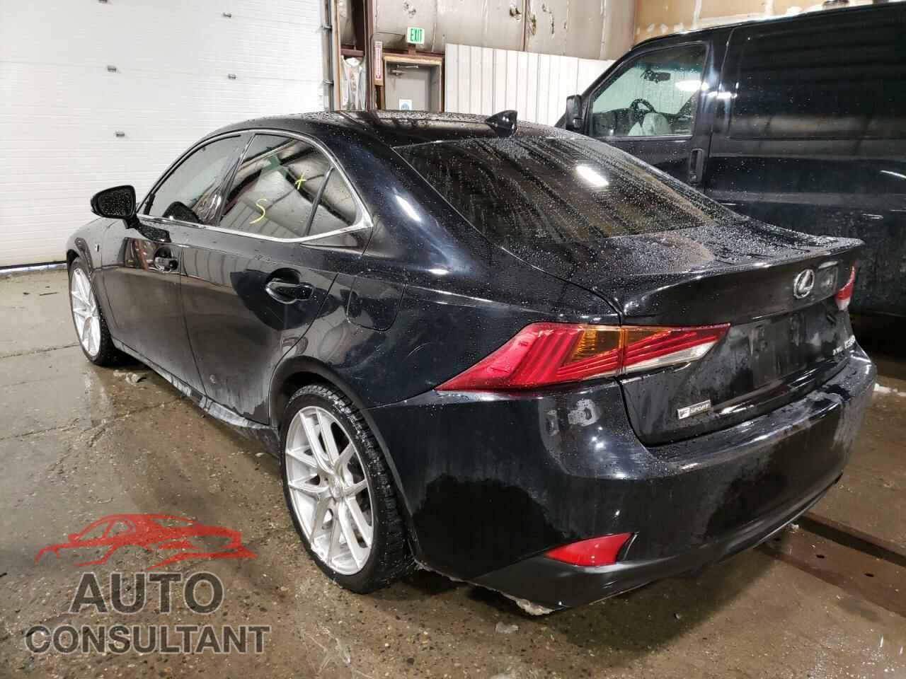 LEXUS IS 2018 - JTHC81D25J5033019