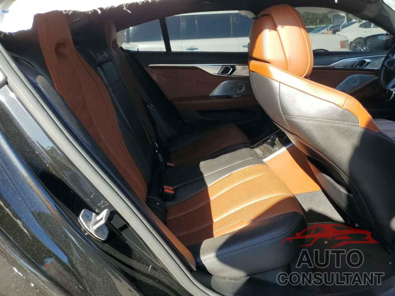 BMW 8 SERIES 2021 - WBAGV4C00MCF39354
