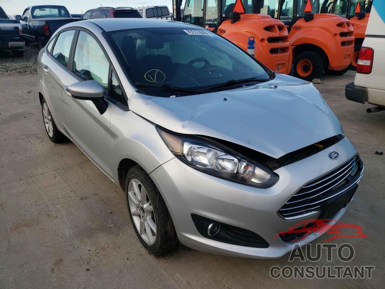 FORD FIESTA 2019 - 3FADP4BJ0KM149654