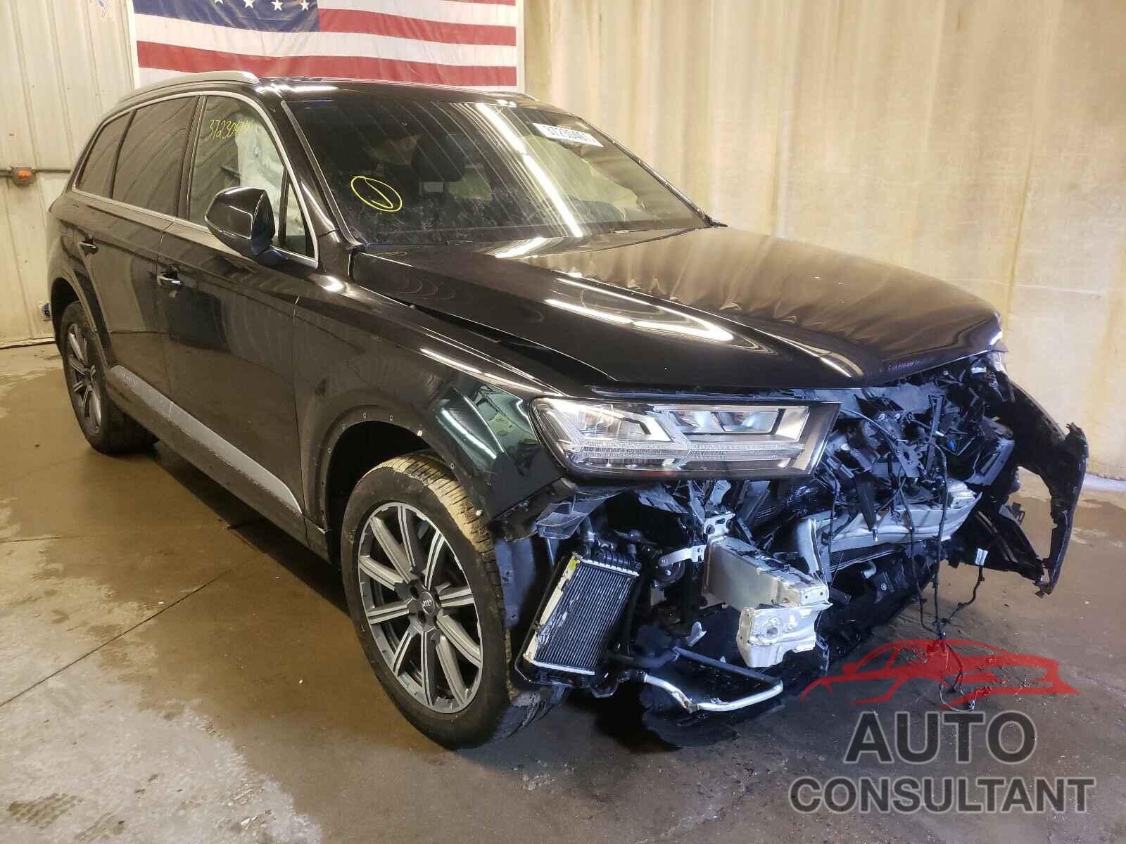 AUDI Q7 2019 - WA1LAAF72KD030594