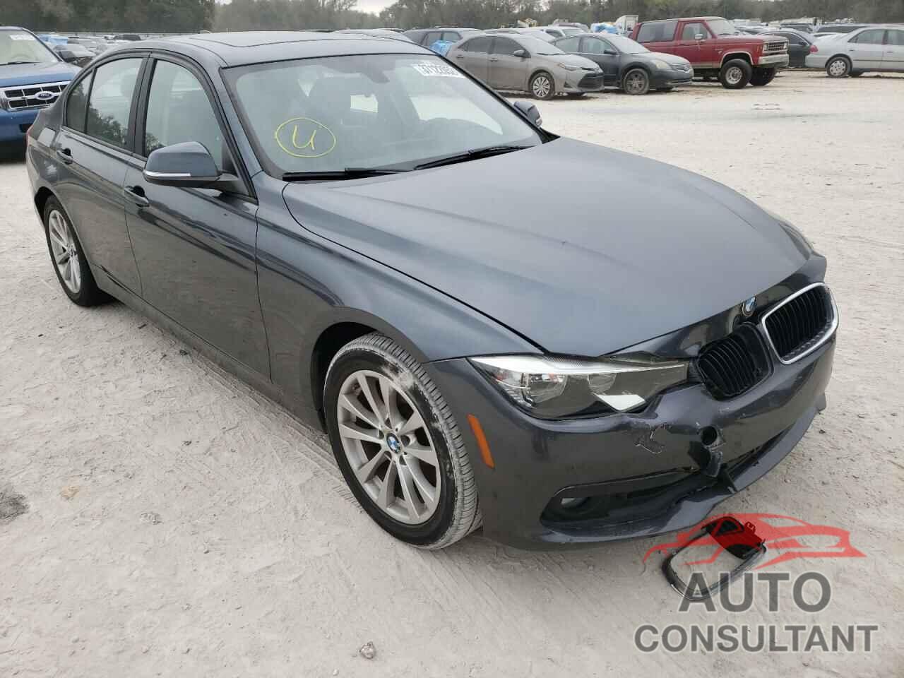 BMW 3 SERIES 2016 - WBA8E1G5XGNT36101