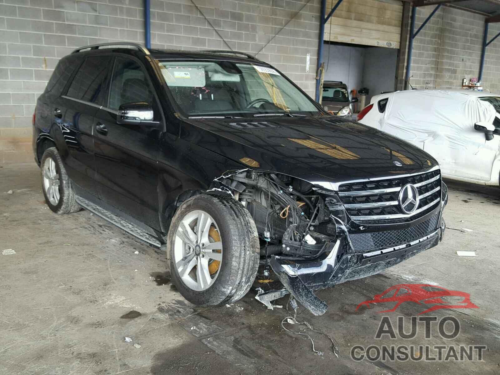 MERCEDES-BENZ ML 350 4MATIC 2015 - 4JGDA5HB6FA601428