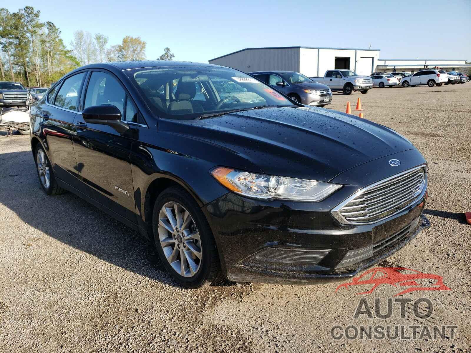 FORD FUSION 2017 - 3FA6P0LU2HR324928