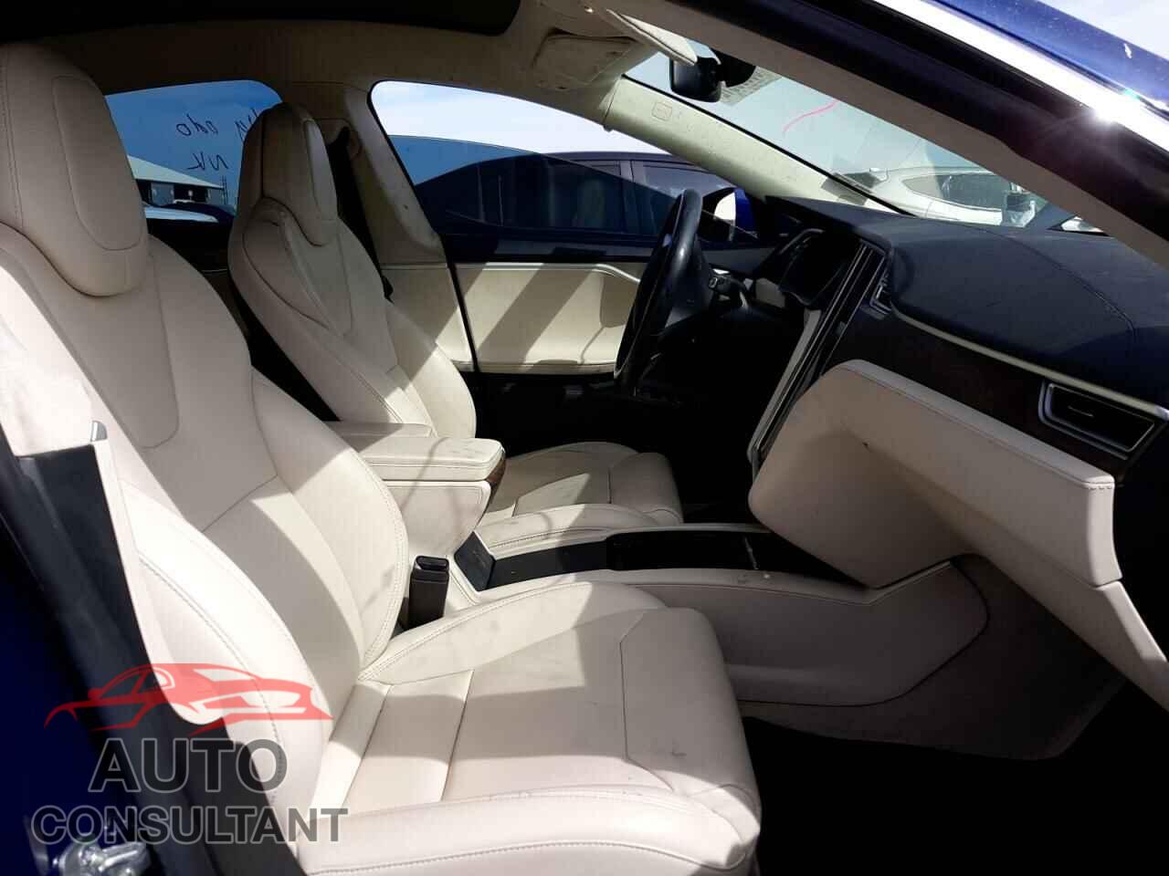 TESLA MODEL S 2017 - 5YJSA1E10HF231247