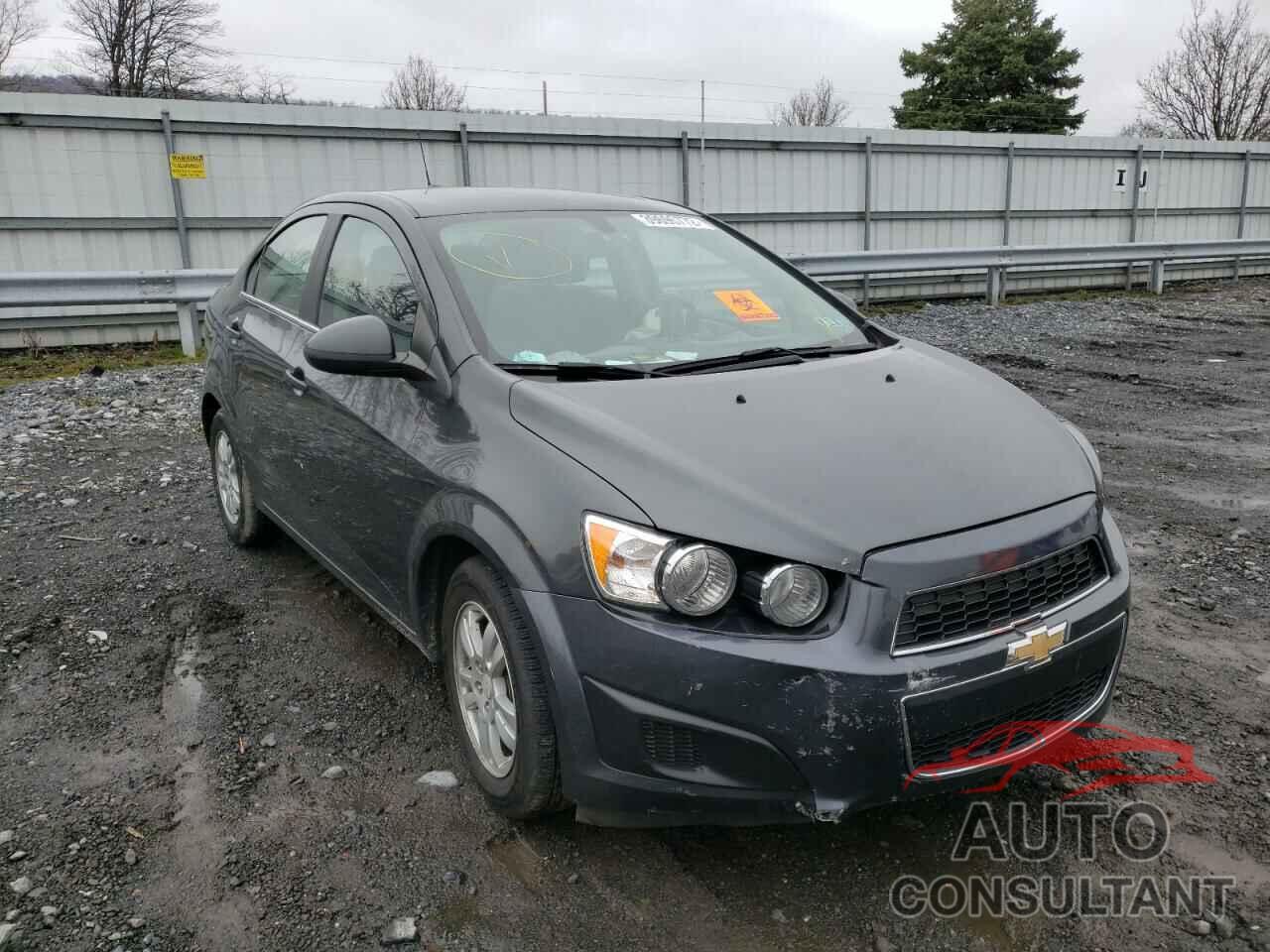 CHEVROLET SONIC 2016 - 1G1JC5SH6G4135653