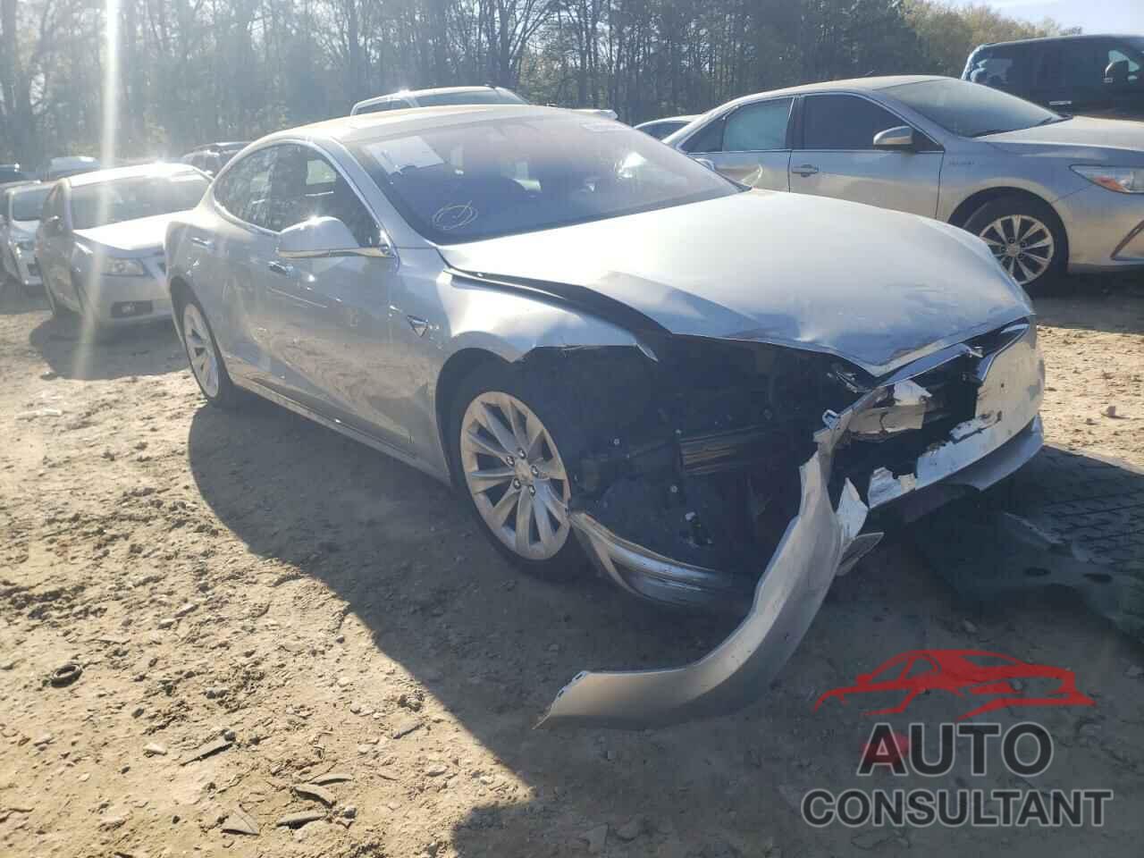 TESLA MODEL S 2017 - 5YJSA1E2XHF206204