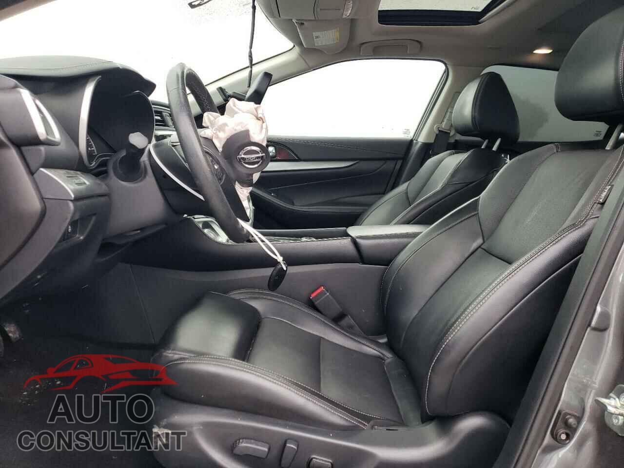 NISSAN MAXIMA 2017 - 1N4AA6AP1HC407258