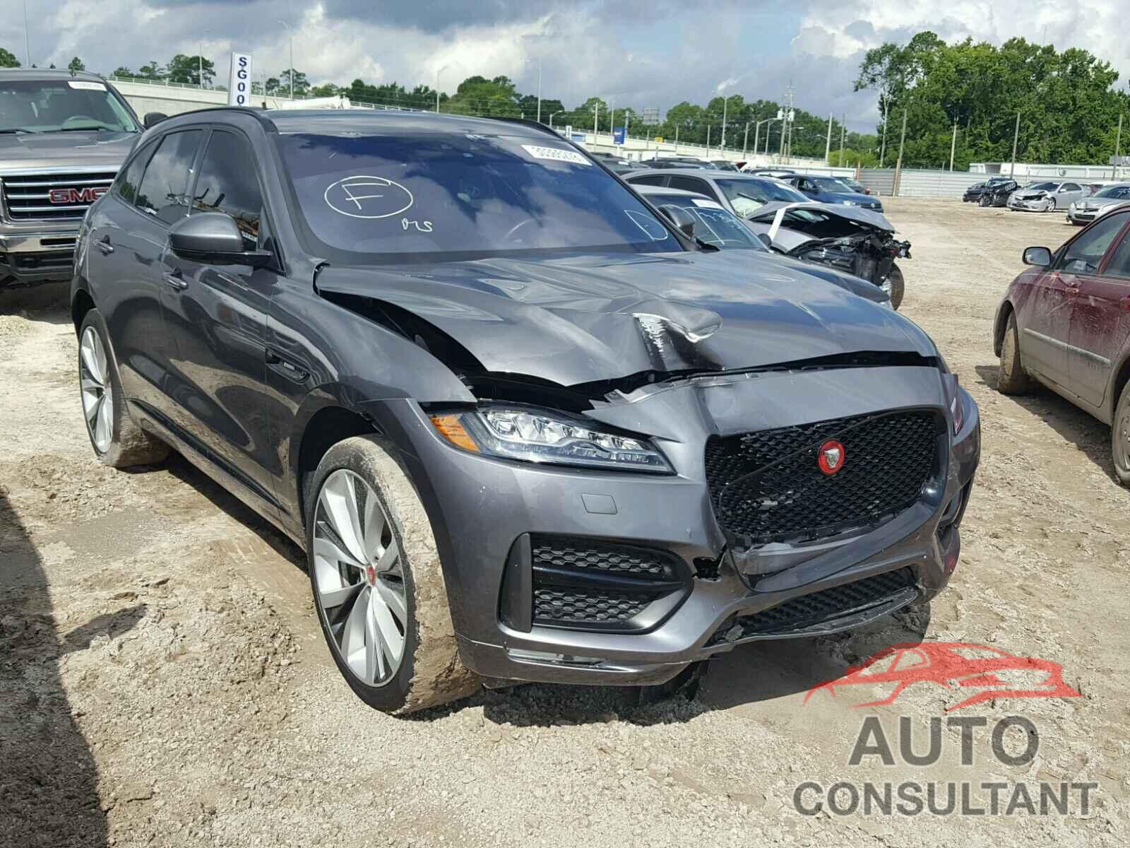 JAGUAR F-PACE 2017 - SADCL2BV8HA099010