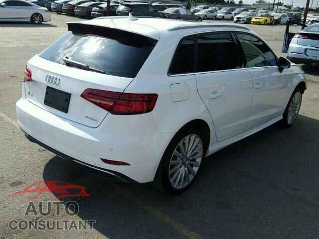AUDI A3 2017 - WAUTPBFF5HA040948