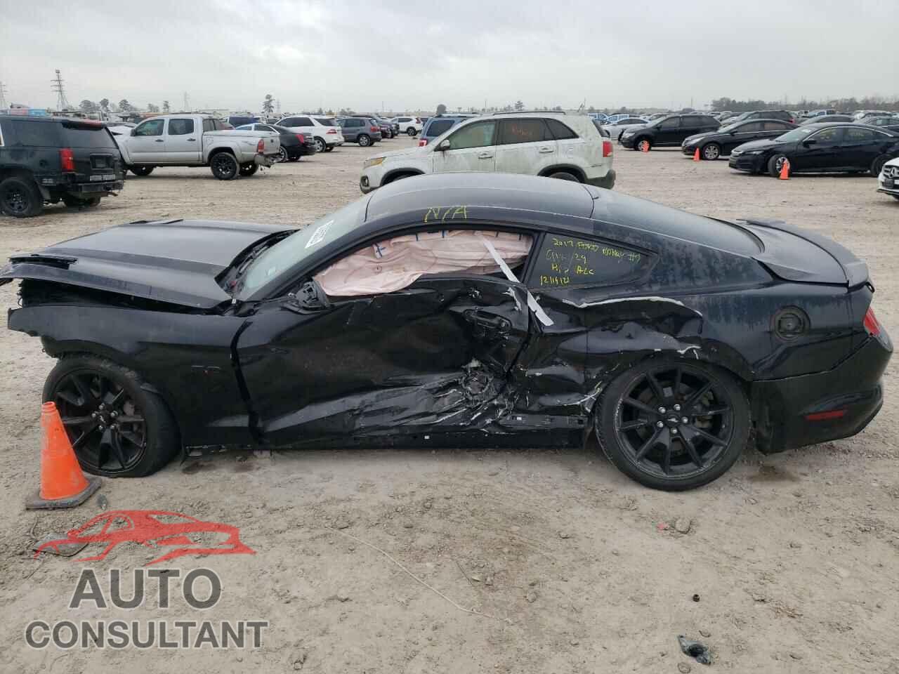 FORD MUSTANG 2017 - 1FA6P8CF2H5209619
