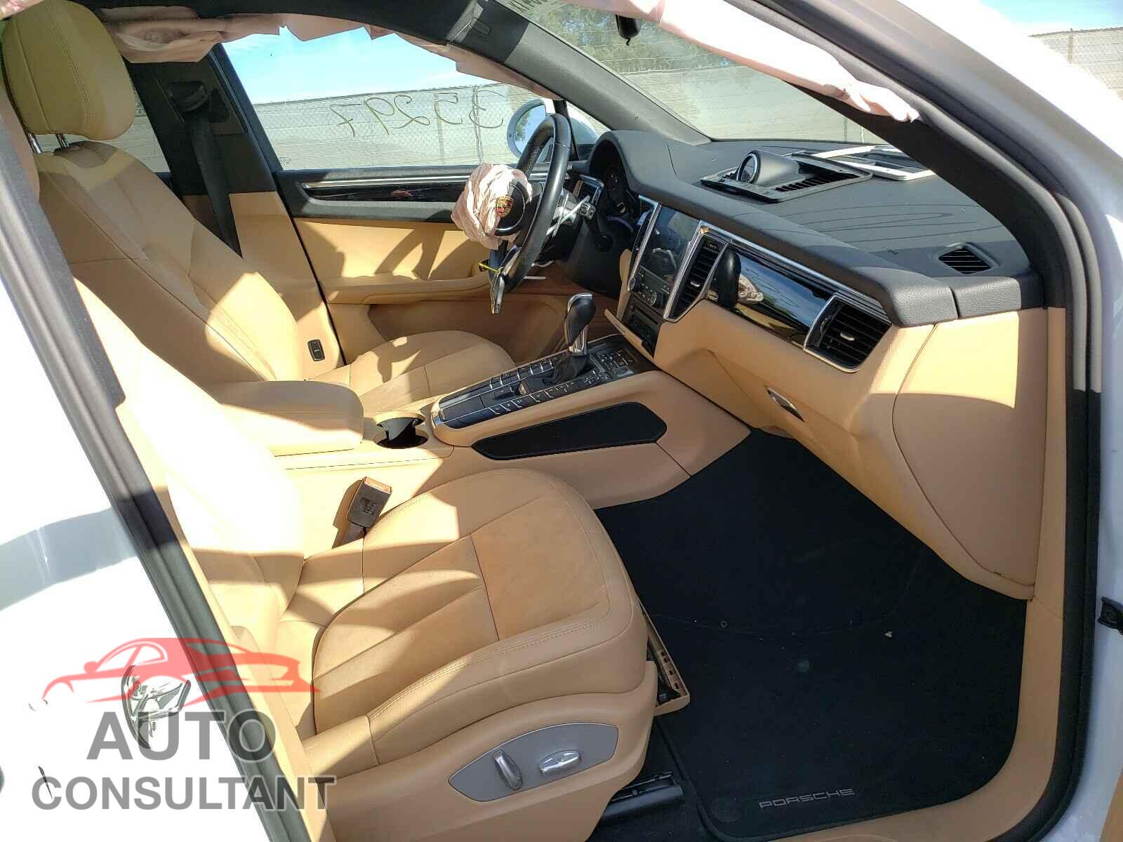 PORSCHE MACAN 2017 - WP1AA2A54HLB03356