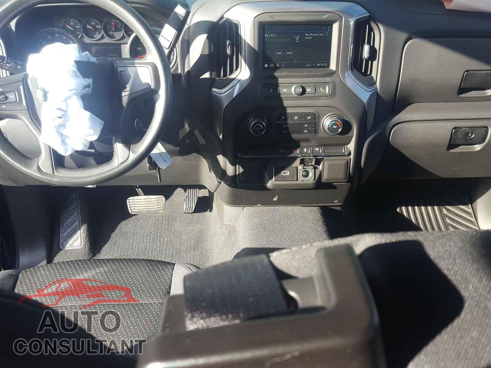 CHEVROLET SILVERADO 2019 - 3GCPWBEH7KG229779
