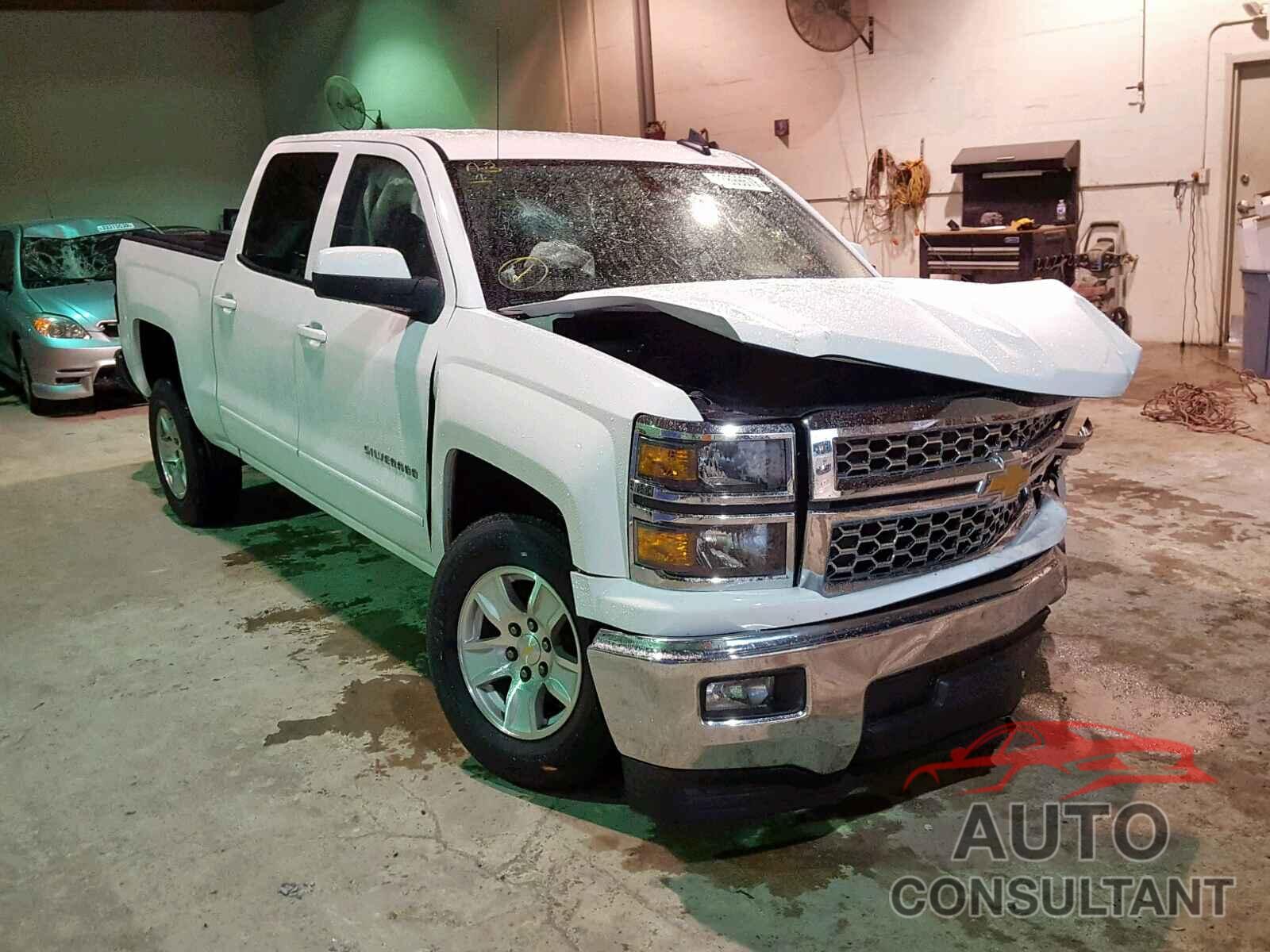 CHEVROLET SILVERADO 2015 - 3KPF24AD3KE051743