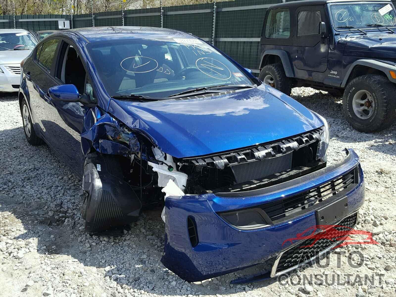 KIA FORTE 2018 - 3KPFK4A73JE232883