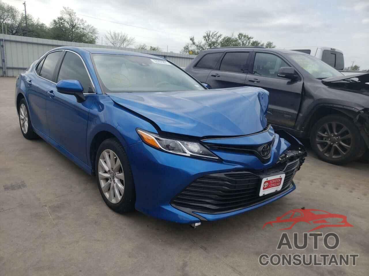 TOYOTA CAMRY 2019 - 4T1B11HK1KU264207