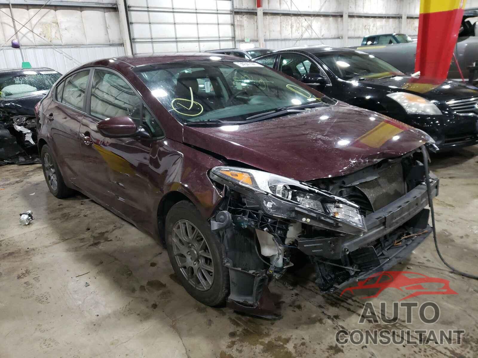 KIA FORTE 2017 - 3KPFK4A79HE048753