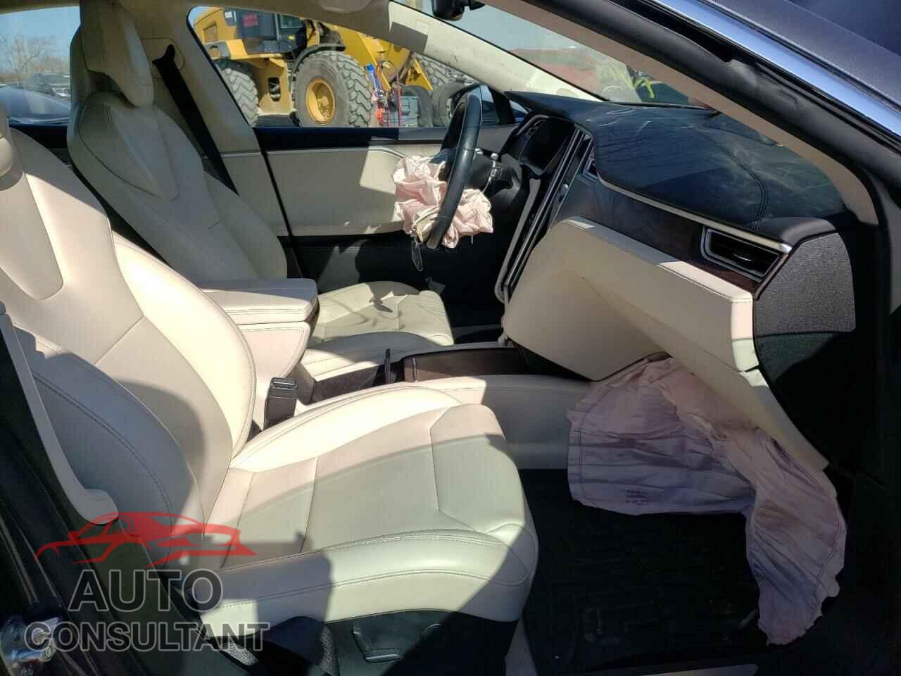 TESLA MODEL S 2017 - 5YJSA1E21HF214708