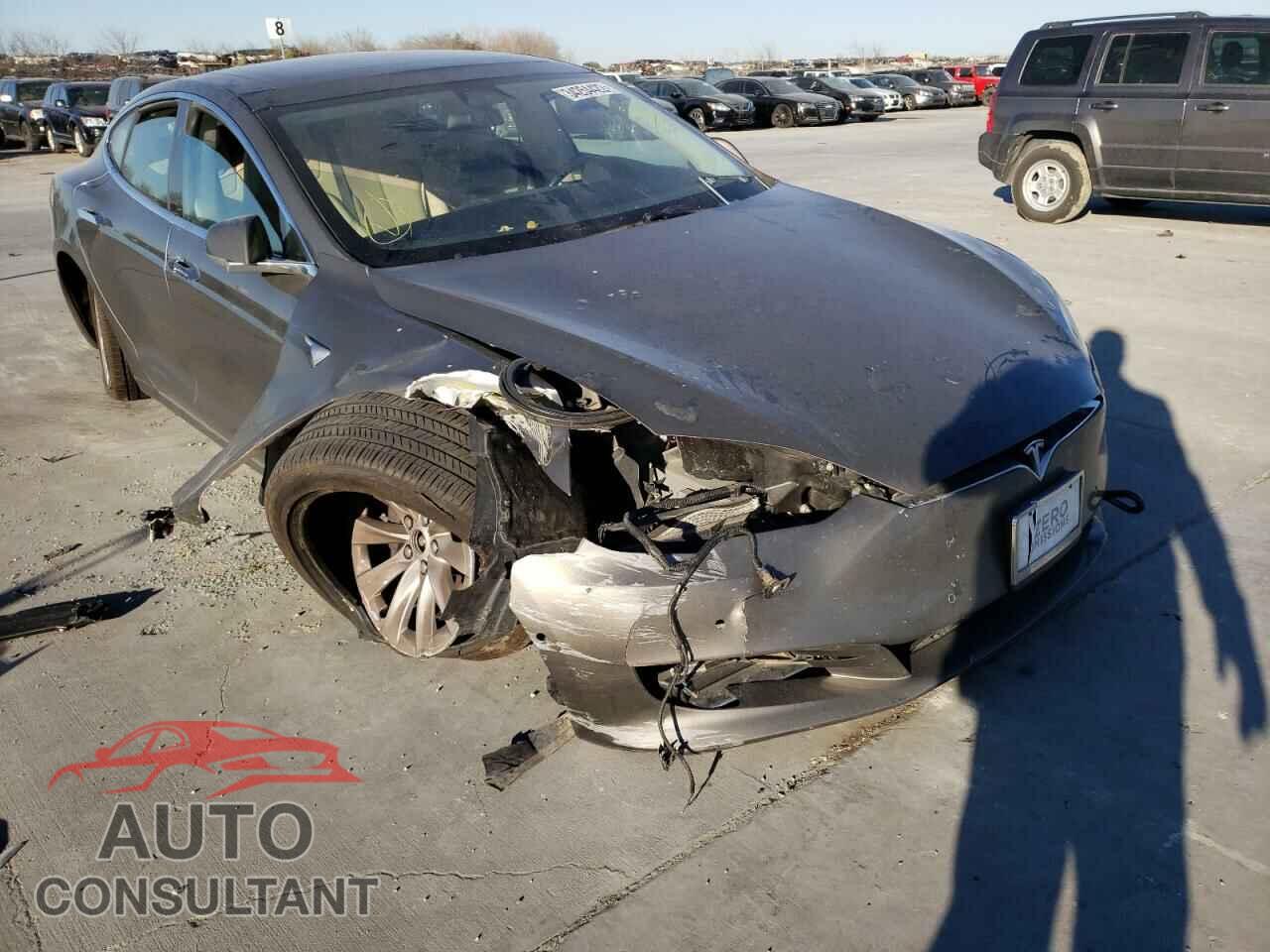 TESLA MODEL S 2016 - 5YJSA1E20GF168335