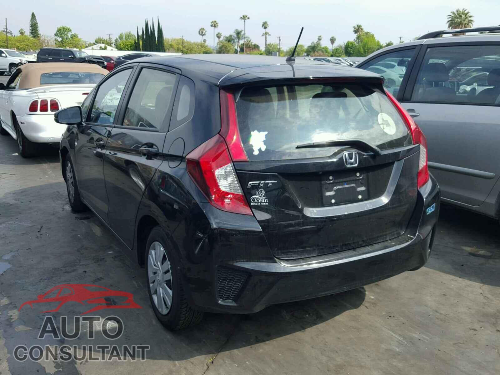 HONDA FIT 2016 - JHMGK5H53GX012004