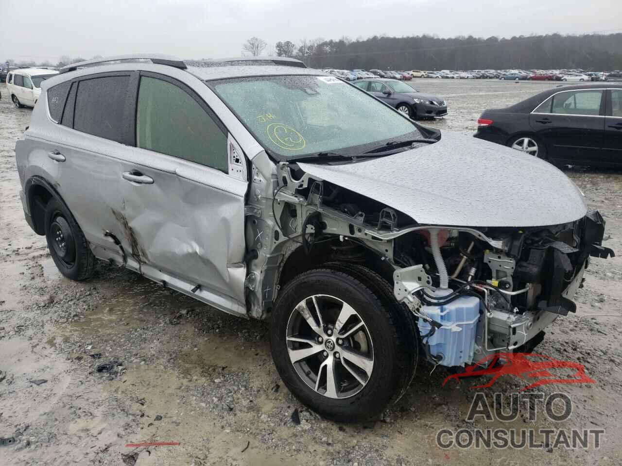 TOYOTA RAV4 2018 - JTMWFREV0JJ190542
