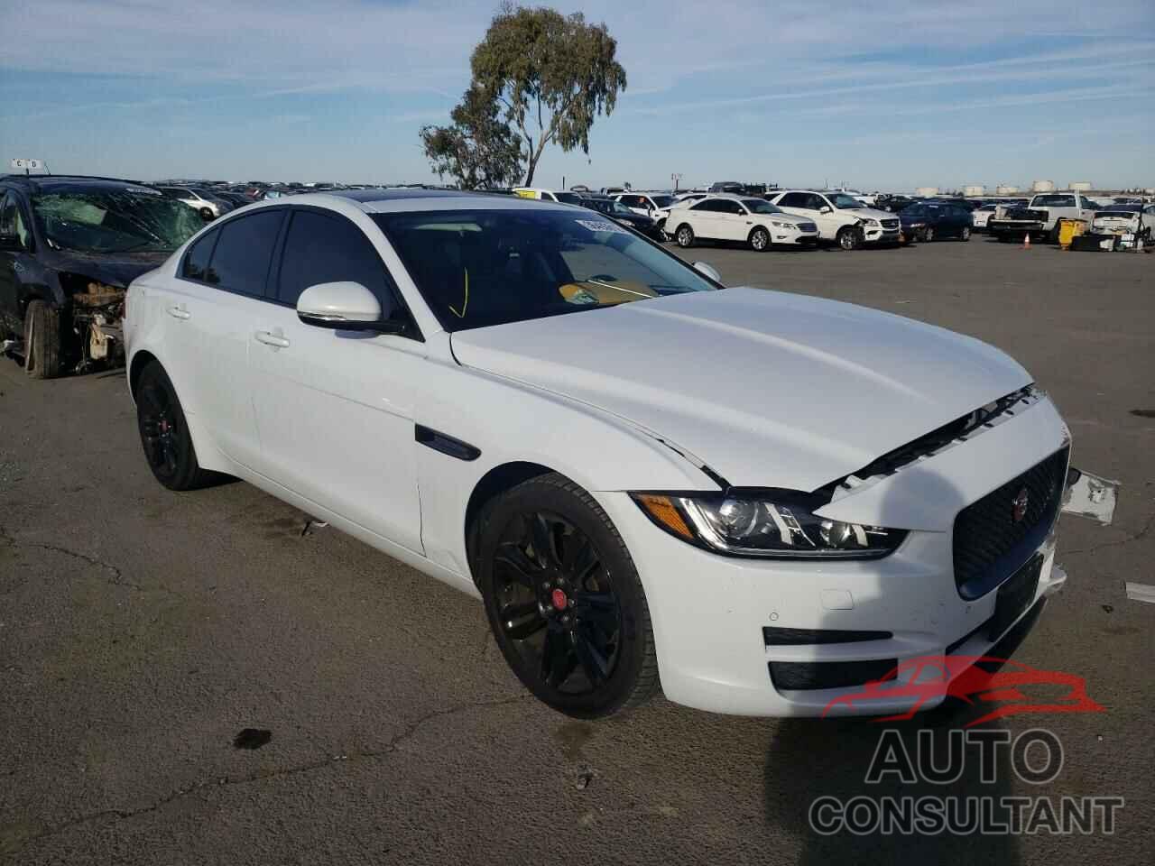 JAGUAR XE 2017 - SAJAE4BG0HA963043