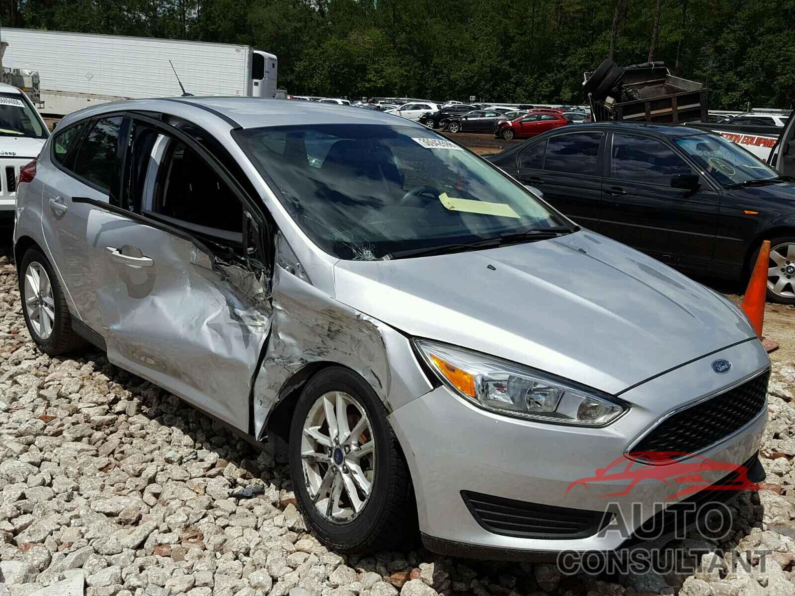FORD FOCUS 2015 - 1FADP3K20FL279833
