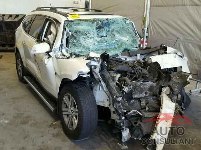 CHEVROLET TRAVERSE 2015 - 1GNKRHKD0FJ104074