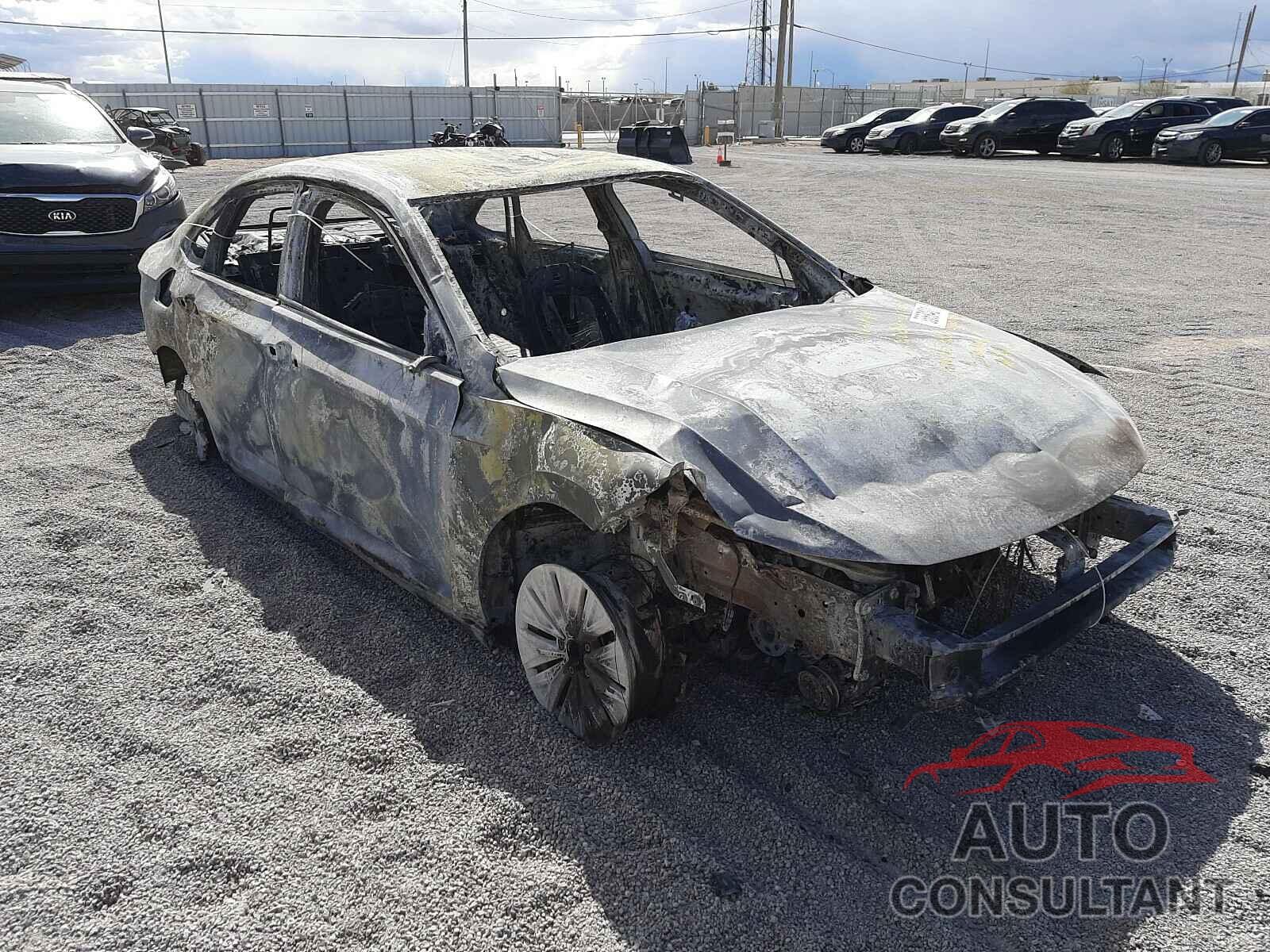 VOLKSWAGEN JETTA 2020 - 3VWN57BUXLM041783