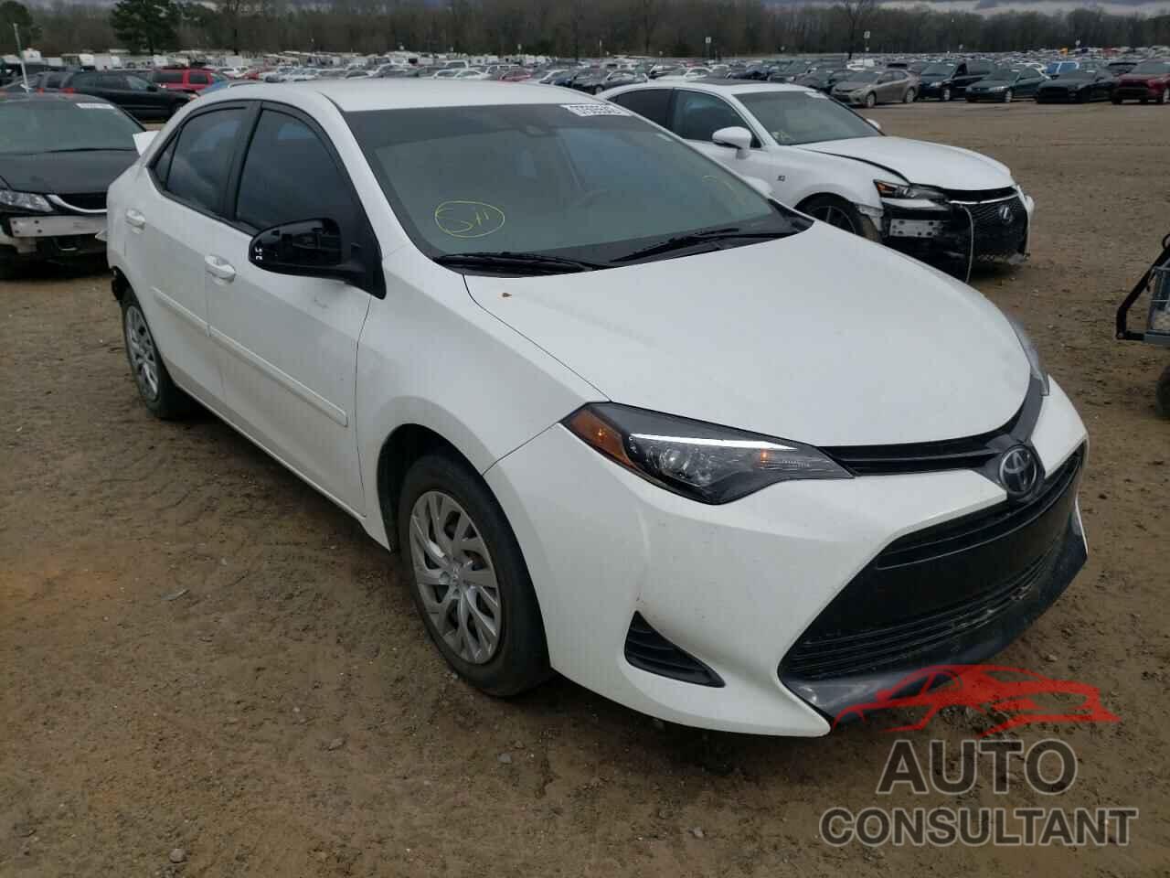 TOYOTA COROLLA 2018 - 5YFBURHE2JP738519