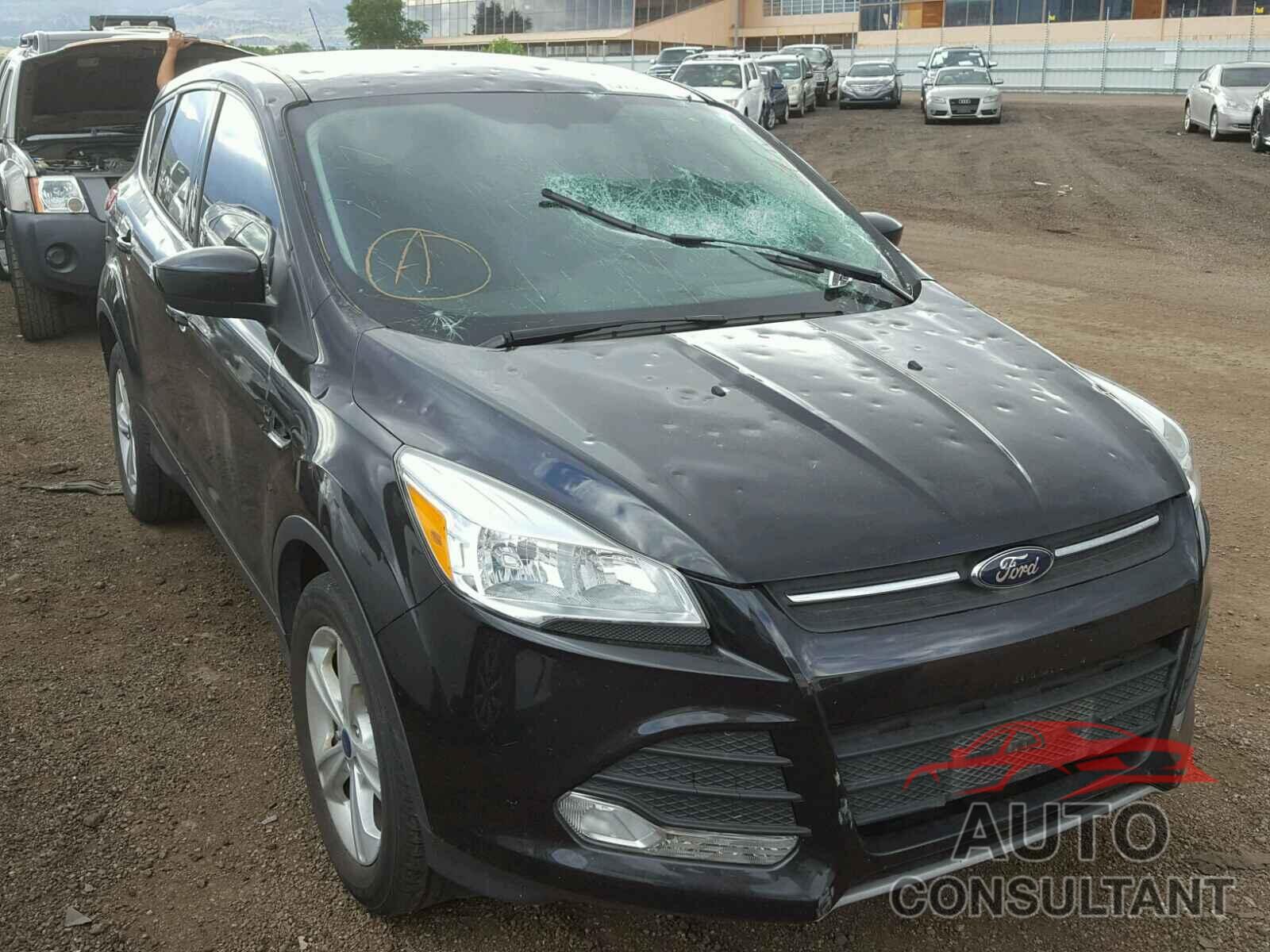 FORD ESCAPE 2015 - 1FMCU0G78FUB72603